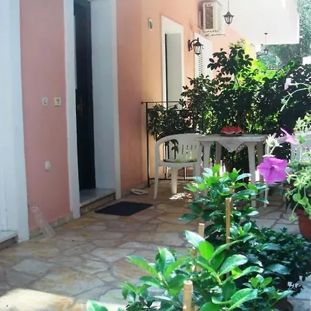 Konstantina Apartamento *